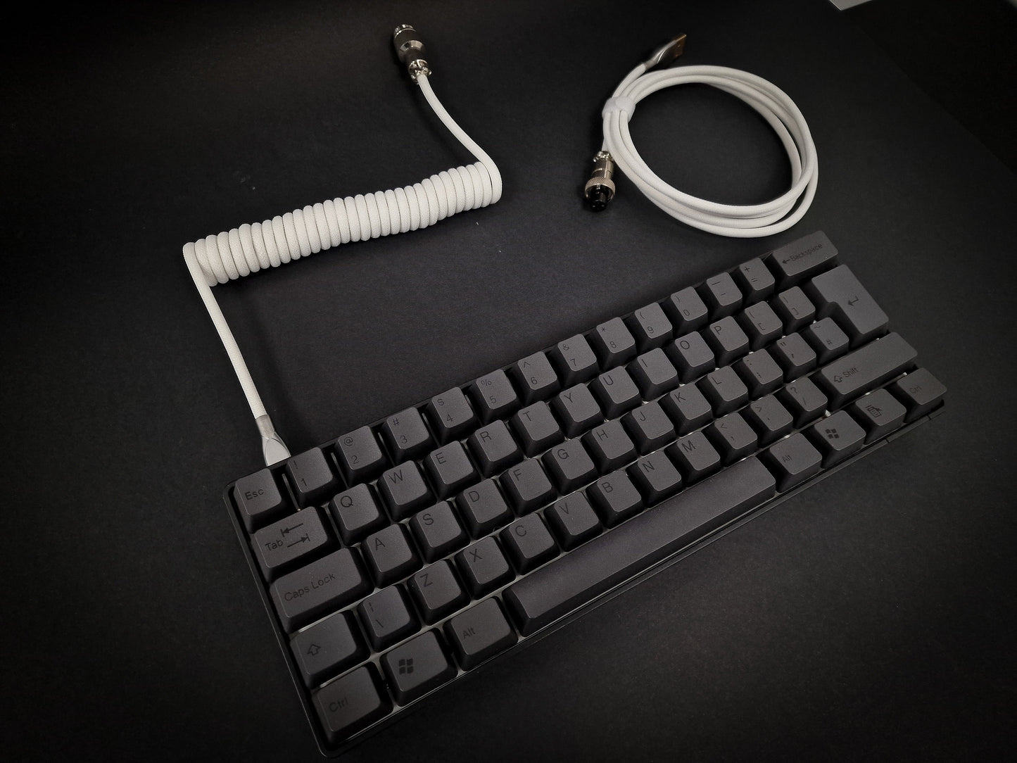 Oxford White Coiled Aviator Cable - USB-C Mechanical Keyboard Wire